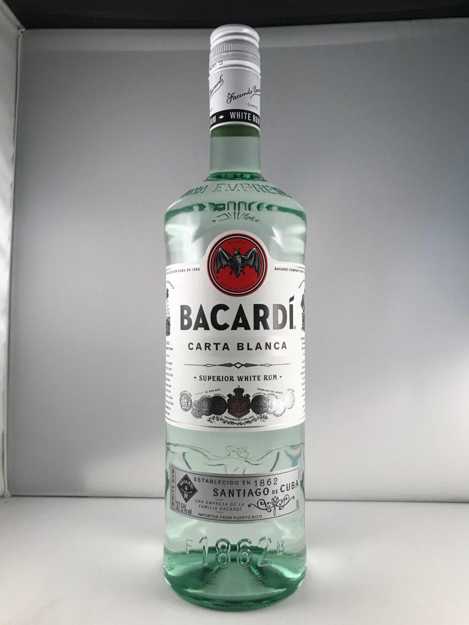 keuken veronderstellen Van God Bacardi carta blanca rum 1,0L | Rum & Whisky - Van den Bos